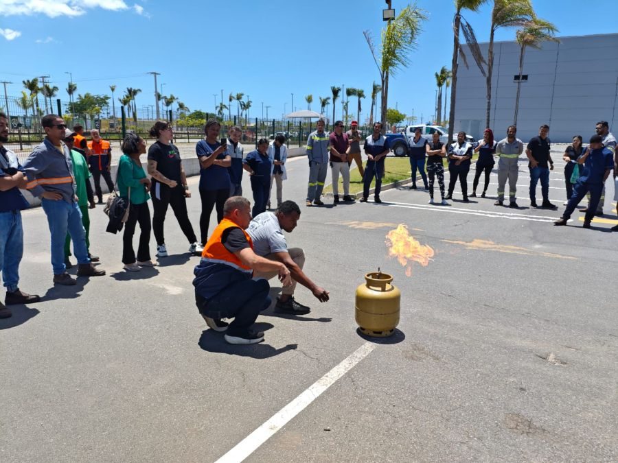Defesa Civil promove capacitação no Shopping Plaza