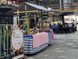 Feira Rede Artesã reúne artesanato, gastronomia no Centro